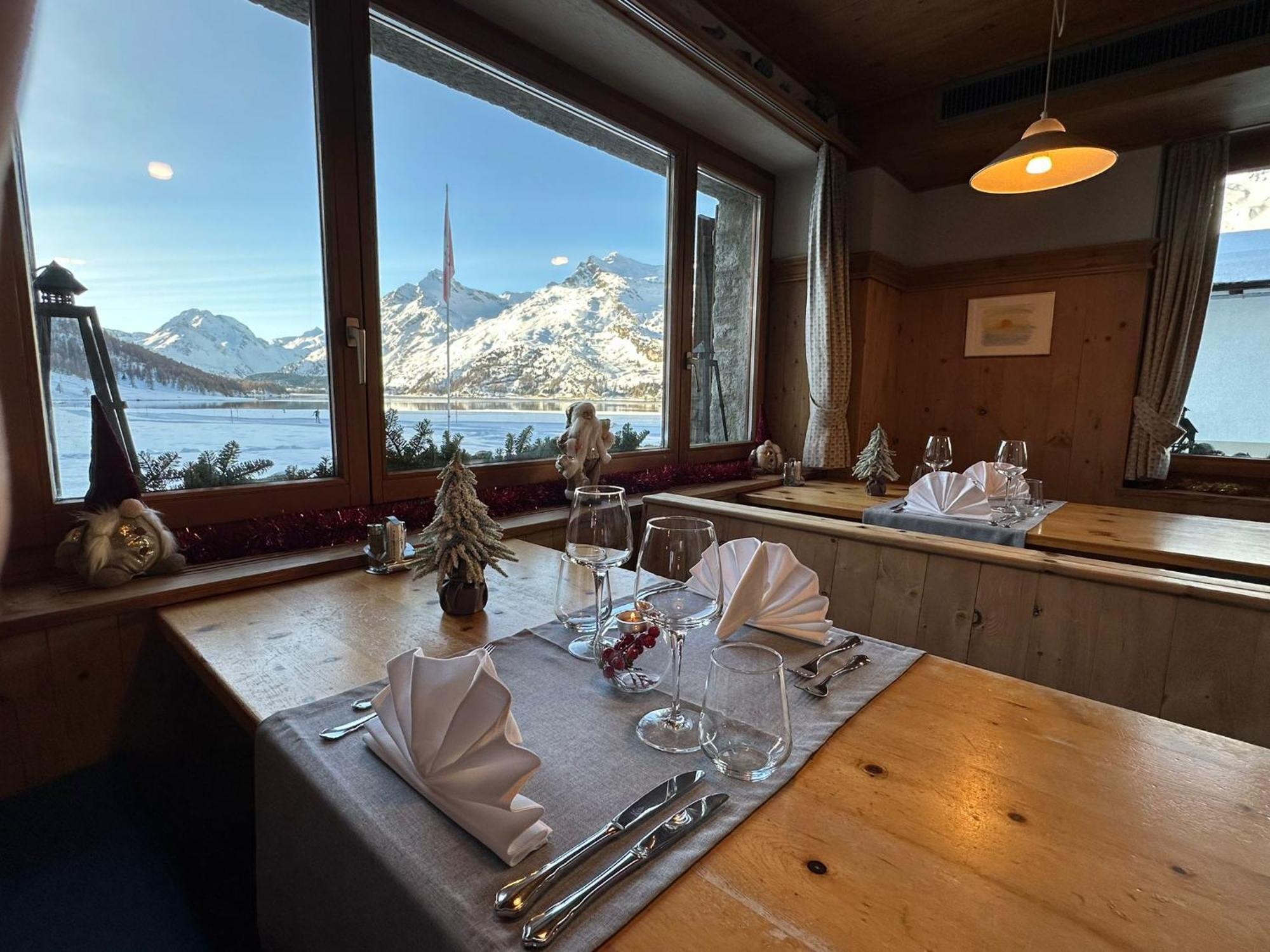 Hotel Ristorante Lagrev Maloja Exterior foto